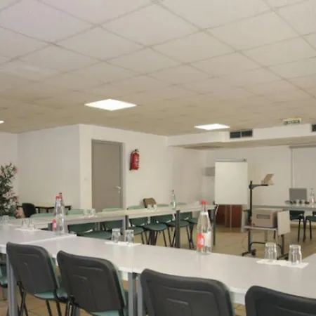 Hotel The Originals City, La Belle étape, 3*