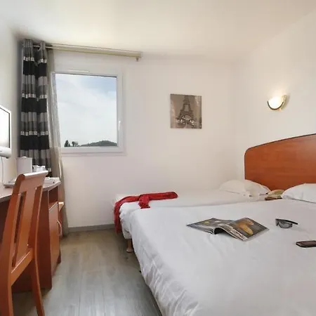 The Originals City, La Belle étape, Hotel