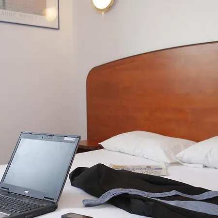 Hotel The Originals City, La Belle étape, 3*